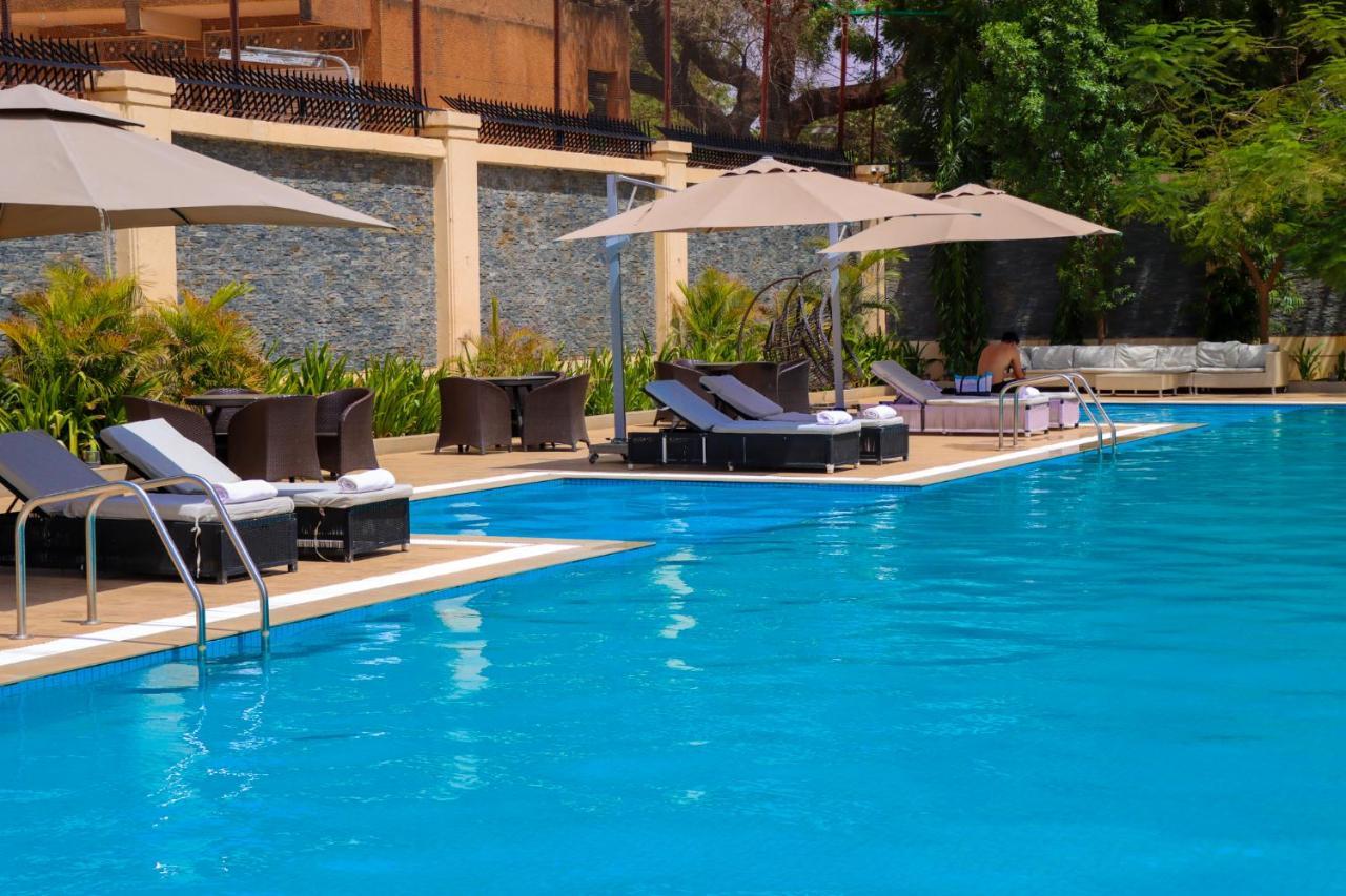 Bravia Hotel Niamey Bagian luar foto