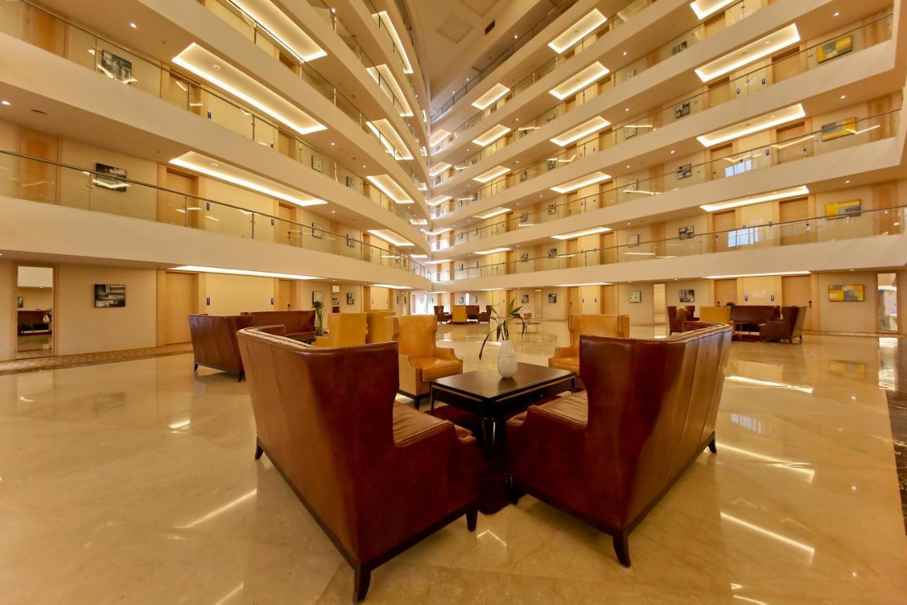 Bravia Hotel Niamey Bagian luar foto